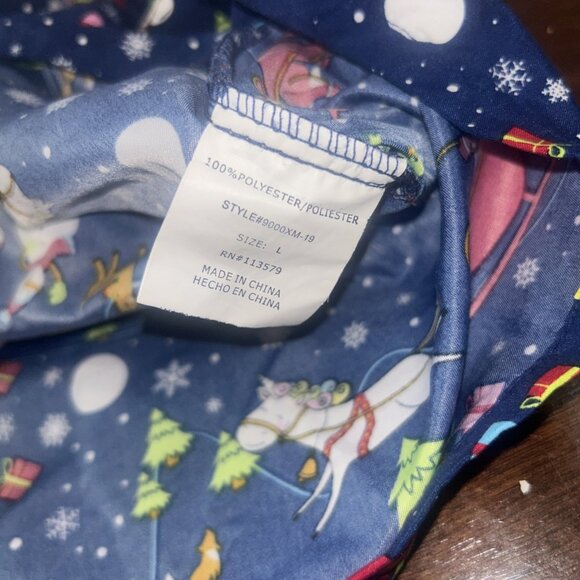 Serene Uniforms Women's Large Scrub Top V neck pockets Santa Christmas Unicorn - Picture 5 of 8